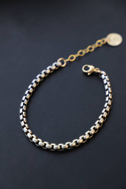 B1205 Silver Bracelet LARGE-Nova Antique Silver Round Box Chain