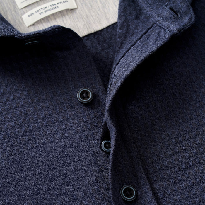 Johnnie O Men's Surfsucker Short Sleeve Button Up