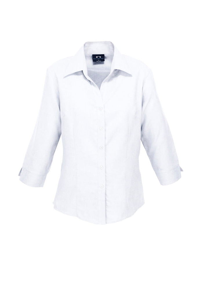 White / 06