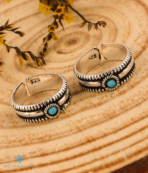 Nimisha Silver Toe-Rings