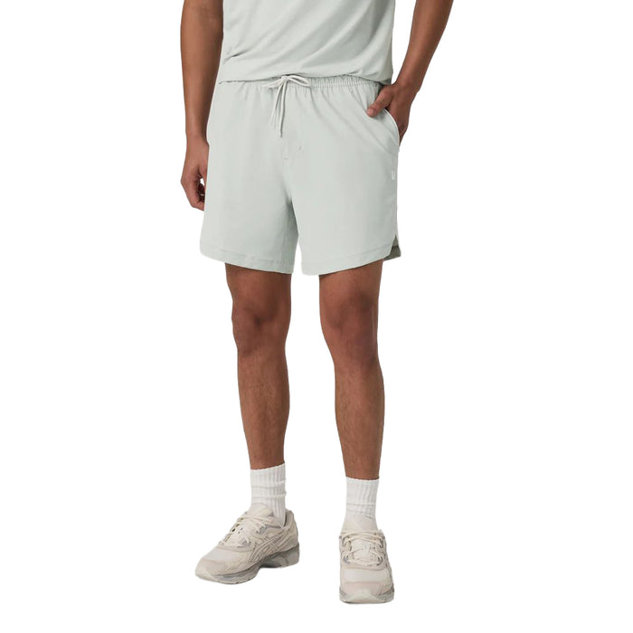 Vuori Men's Crosscourt Shorts - 7"
